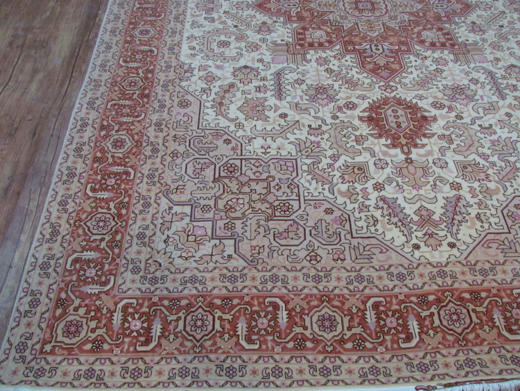 فرش دستباف کرک و ابریشم ۵۰ رج نقشه هریس تبریز جفت ۶ متری