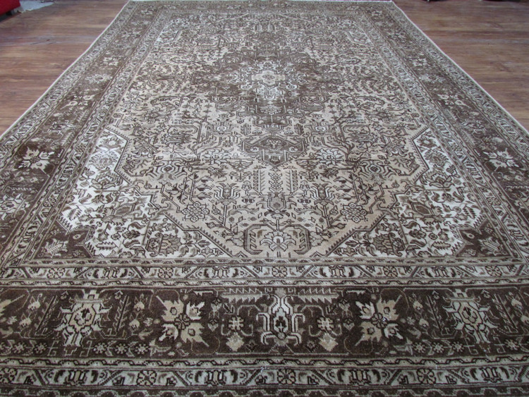 فرش وینتیج صبا دستباف ۶ متری کرم تبریز