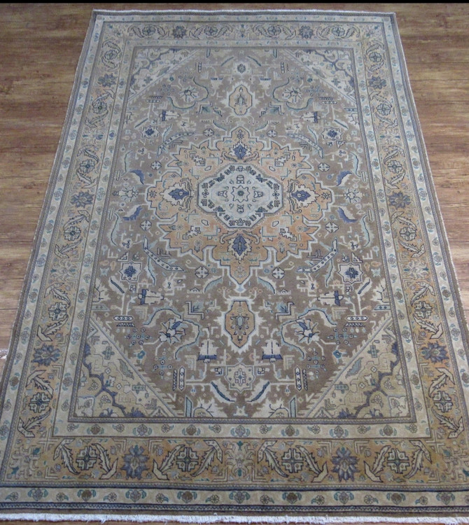 فرش وینتیج صبا دستباف ۶ متری کرم نقش هریس تبریز مدرن