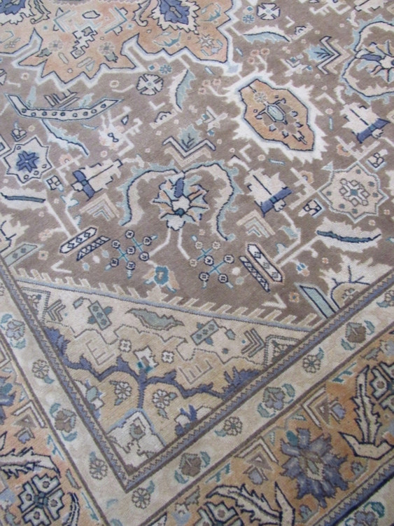 فرش دستباف صبا وینتیج ۶ متری کرم نقش هریس تبریز