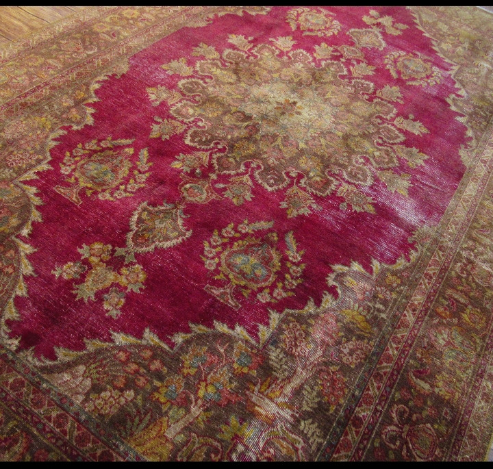 فرش وینتیج صبا دستباف ۸ متری کرم نشکافته ای تبریز