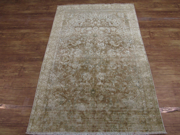 فرش صبا قالیچه ۲/۵ متری نائین